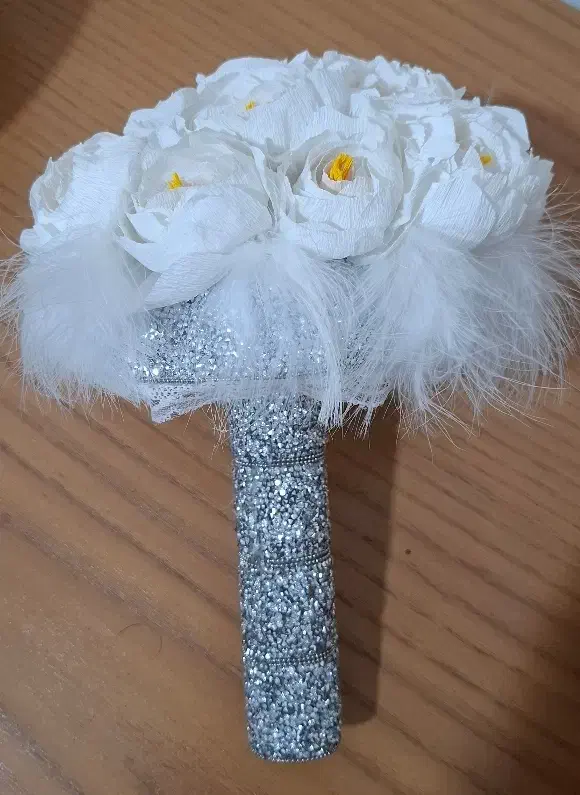 دسته گل عروس|گل مصنوعی|ملارد, |دیوار