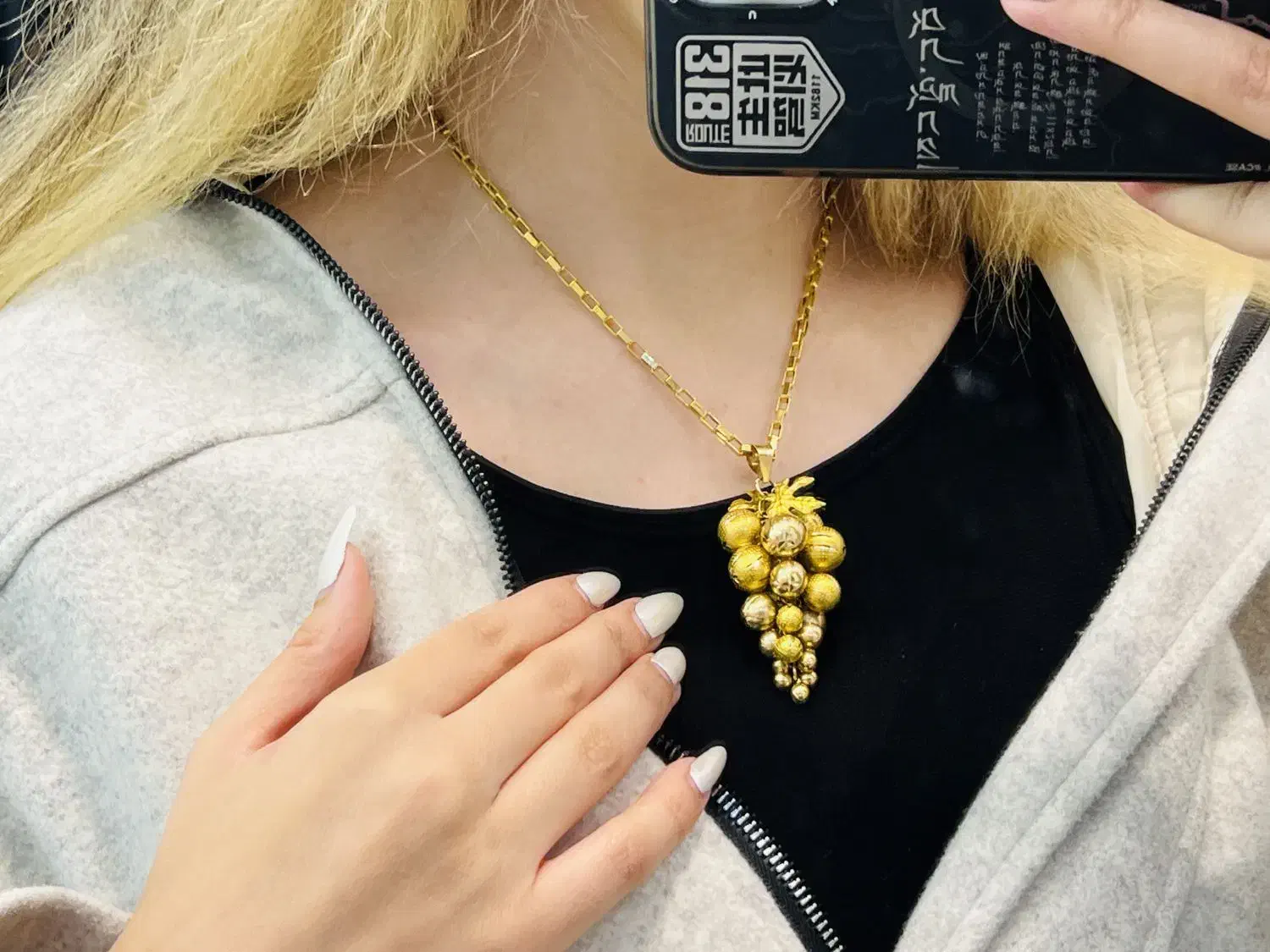 پلاک خوشه انگور طلا|جواهرات|یاسوج, |دیوار