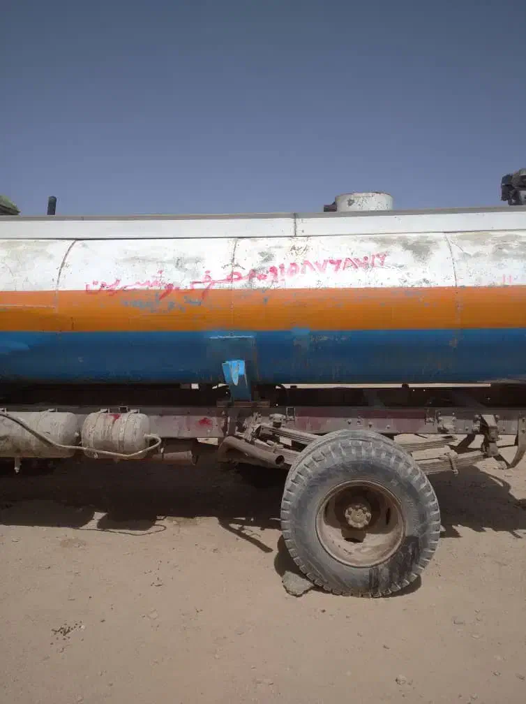 تانکرخاور۶هزارلیتری سفید ورق چهار بدون زنگ زدگی|خودرو سنگین|زاهدان, |دیوار