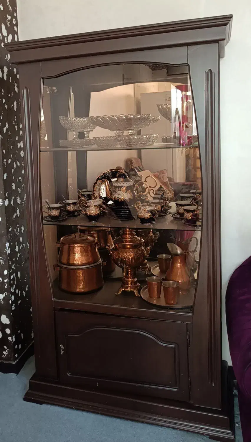 بوفه|بوفه، ویترین، کنسول|اندیشه, اندیشه فاز ۲|دیوار