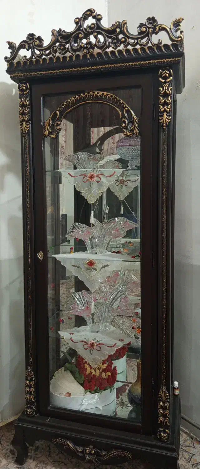 بوفه|بوفه، ویترین، کنسول|میانه, |دیوار