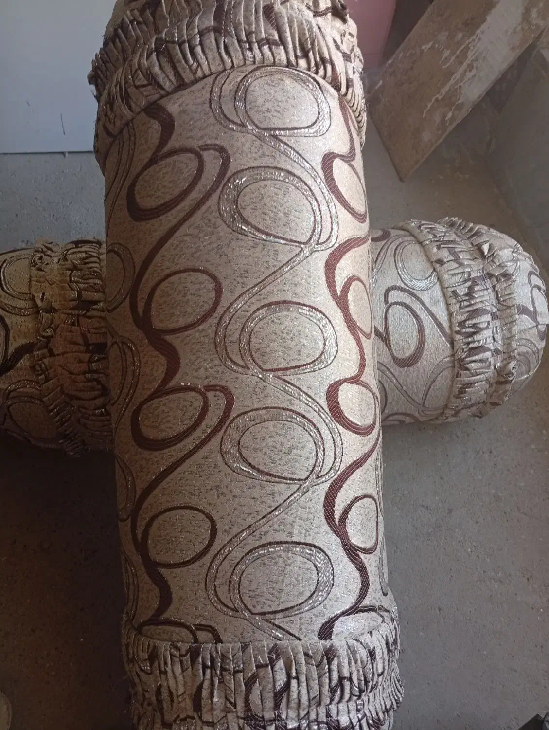 رو بالشتی استفاده نشده|رختخواب، بالش، پتو|جوانرود, |دیوار