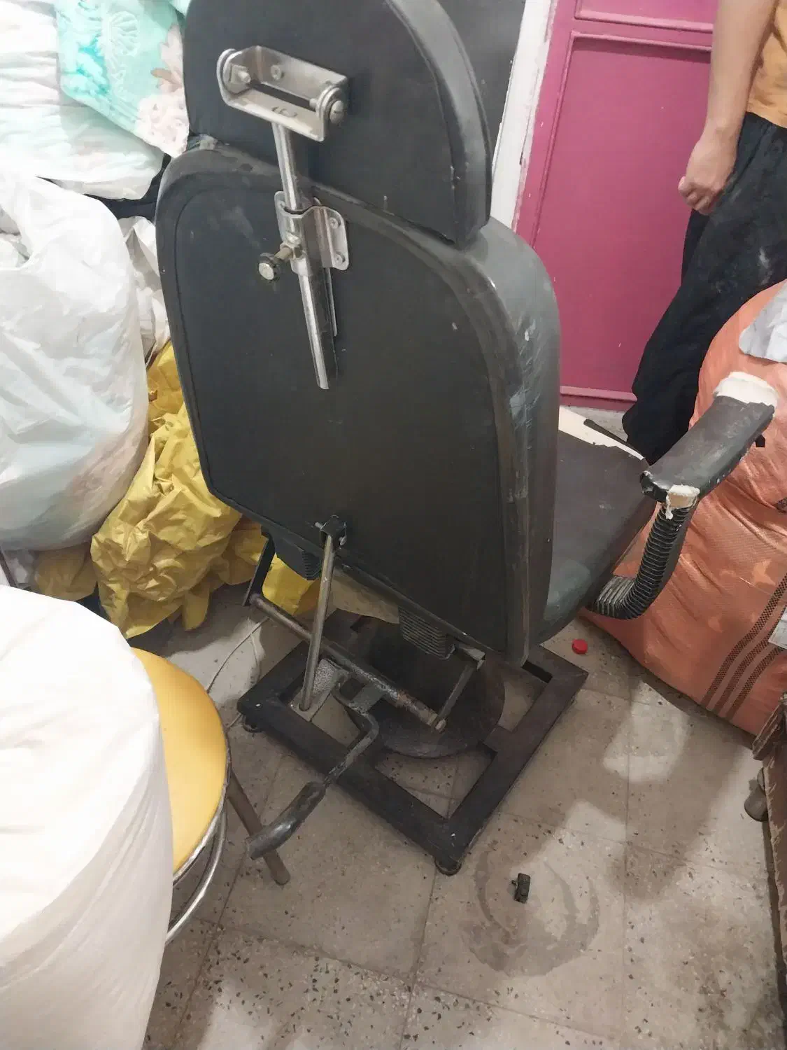 میز آرایشگاه|آرایشگاه و سالن‌های زیبایی|رباط‌کریم, شهرک والفجر|دیوار