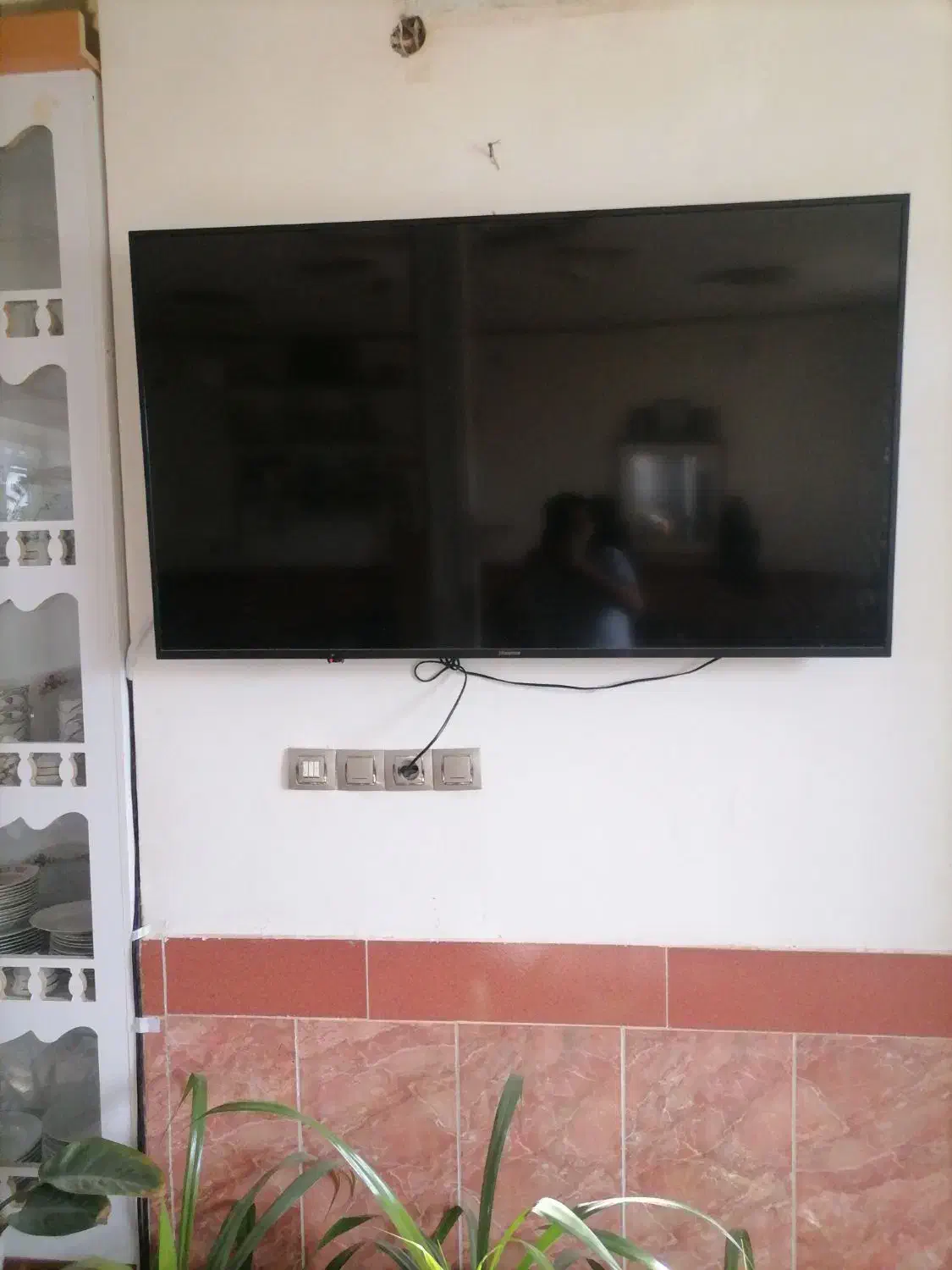 تلویزیون هایسنس55اینچ|تلویزیون و پروژکتور|بالا ولایت, |دیوار