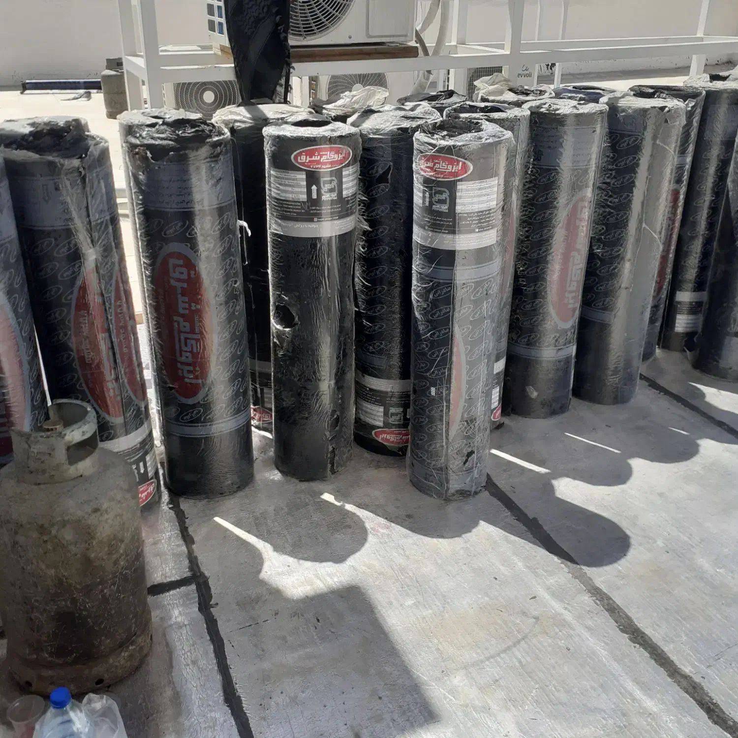 نصب وفروش وتعمیرات ایزوگام|خدمات پیشه و مهارت|مرودشت, استادیوم‎|دیوار