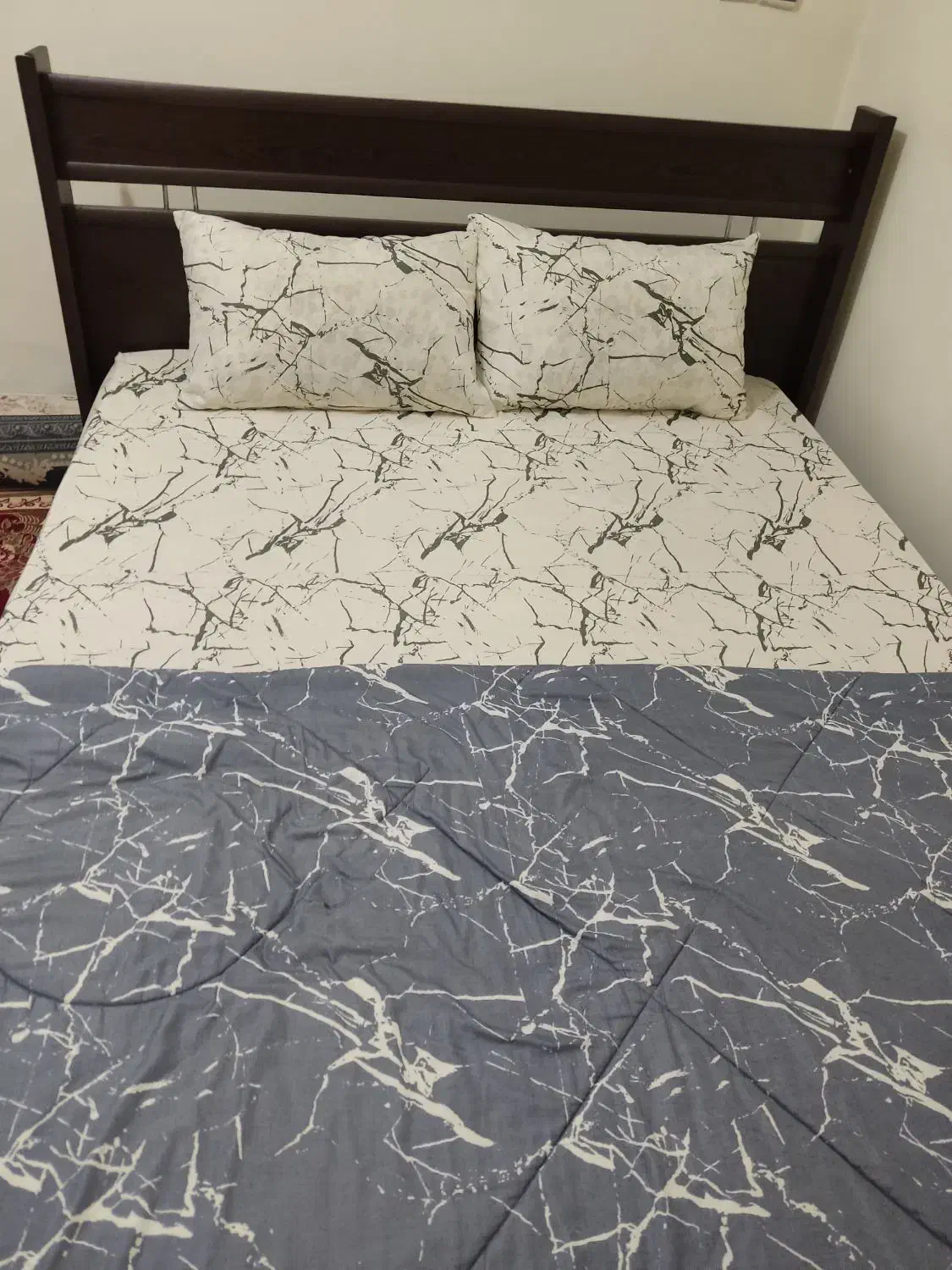 فروش تخت خواب دو نفره|تخت و سرویس خواب|شیراز, شهرک فرزانگان|دیوار