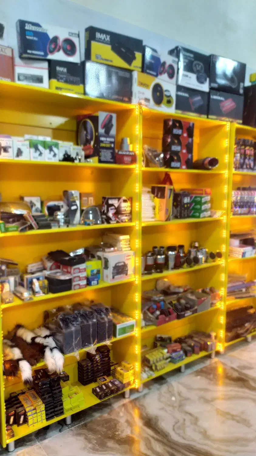 لوکس اتومبیل ضبط و باند روکش GPSدزدگیر شیشه دودی|خدمات موتور و ماشین|شهریار, شهرک امیریه|دیوار