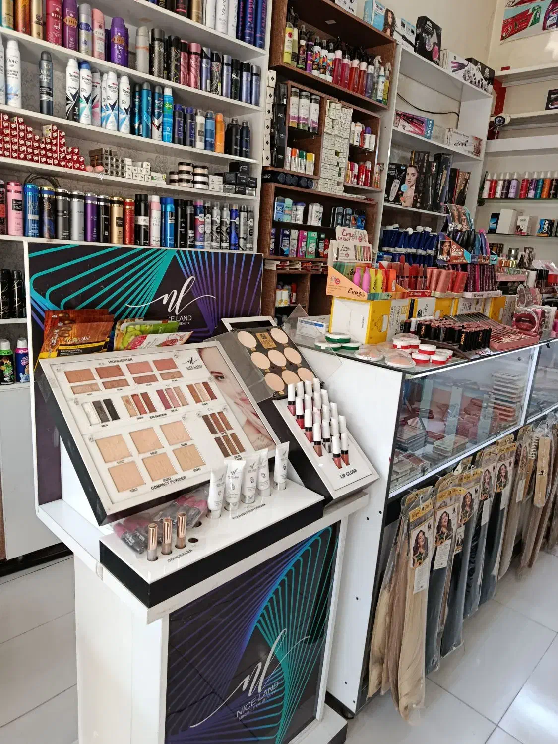 واگذاری مغازه لاچوارم آرایشی|فروشگاه و مغازه|تبریز, |دیوار