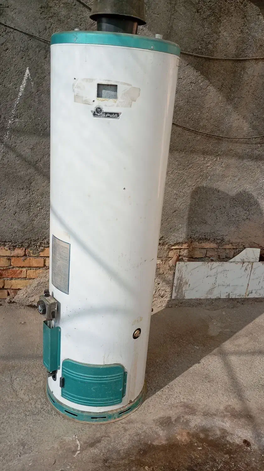 آبگرمکن ایستاده گازی|آبگرمکن، پکیج، شوفاژ|گرمسار, |دیوار