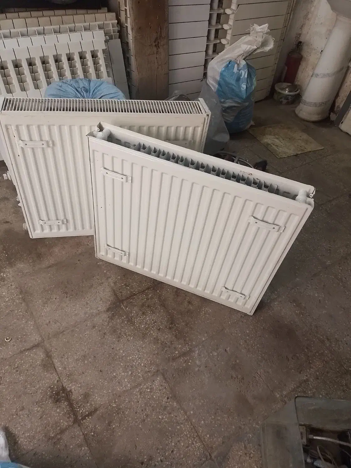 فروش رادیاتور پره ای و پنلی|آبگرمکن، پکیج، شوفاژ|تهران, خزانه|دیوار