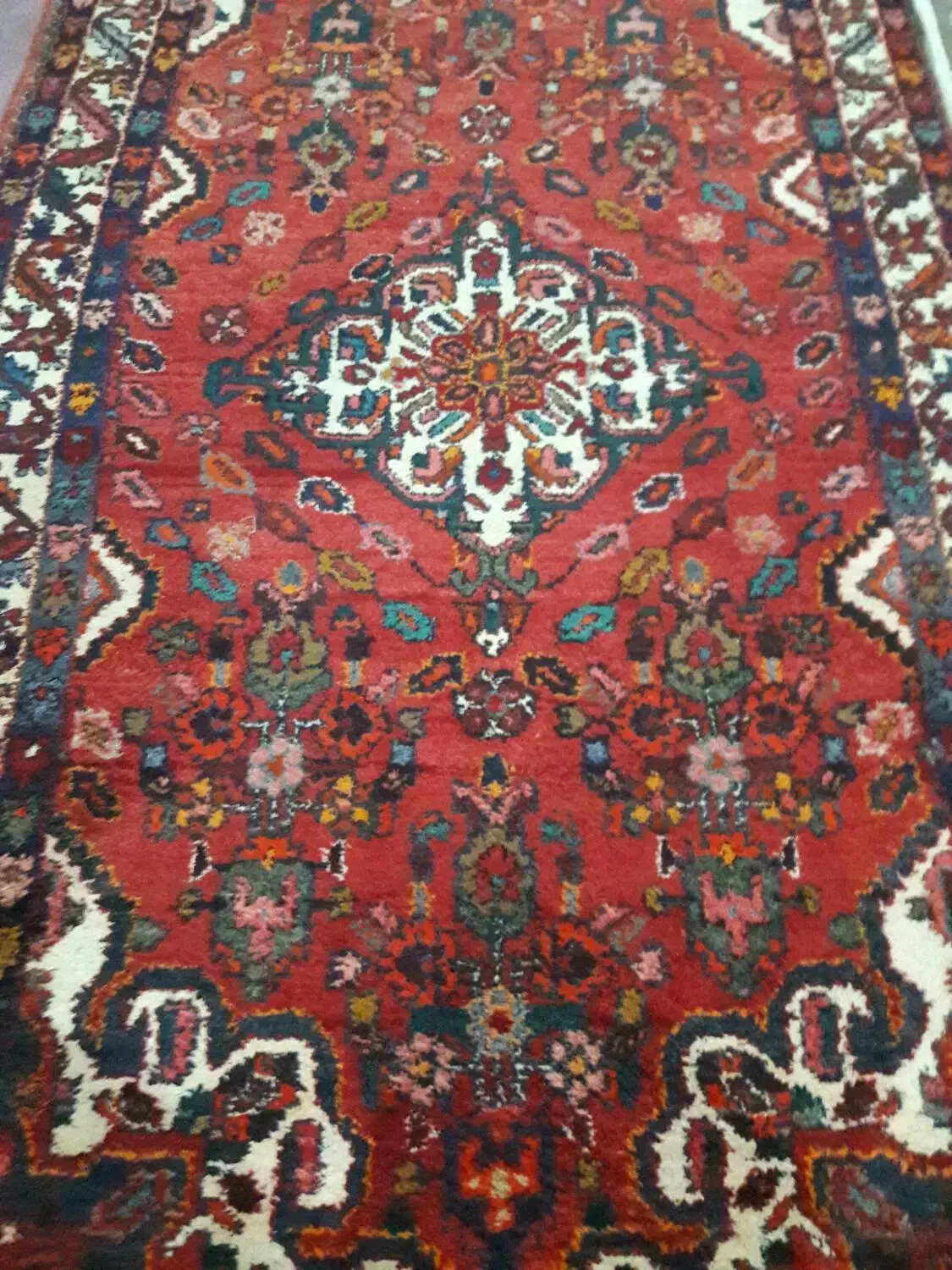 قالی دستباف حسین آباد|فرش|کرمانشاه, |دیوار