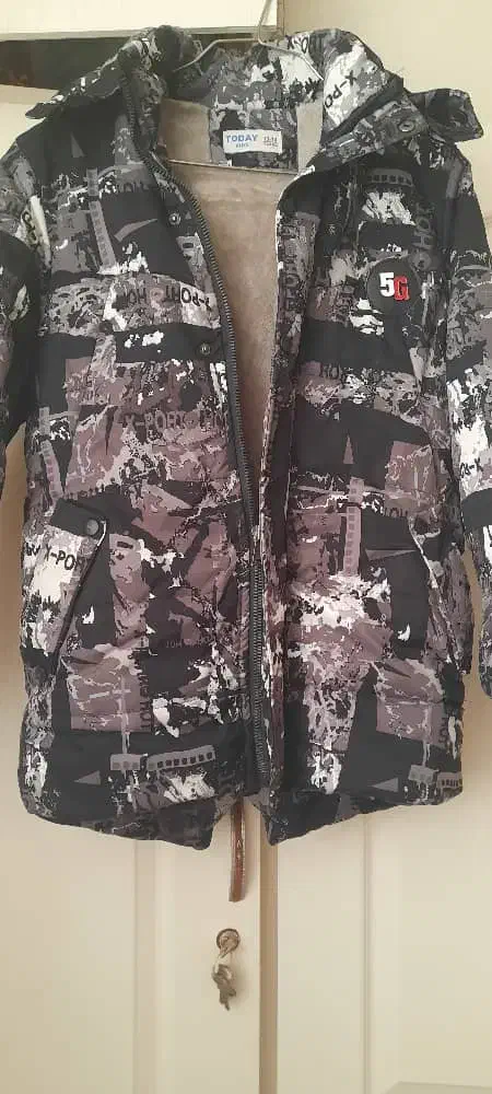 کاپشن|کفش و لباس بچه|تهران, حصارک|دیوار