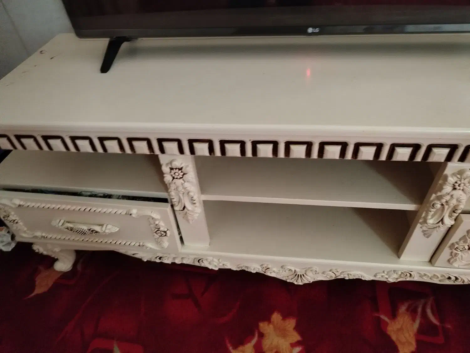 تخت خواب دو نفره کمدلباس زیر تلویزیون|جاکفشی، کمد، دراور|پارسآباد, |دیوار