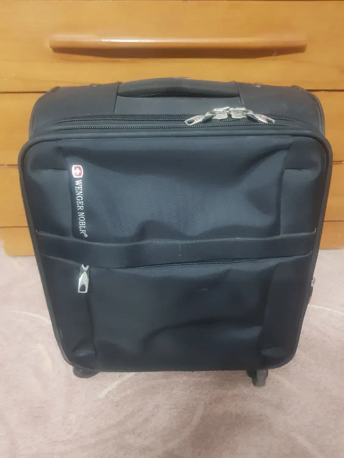 چمدان wenger noblr اورجینال رمز دار|کیف، کفش، کمربند|صدرا-فارس, فاز ۱|دیوار