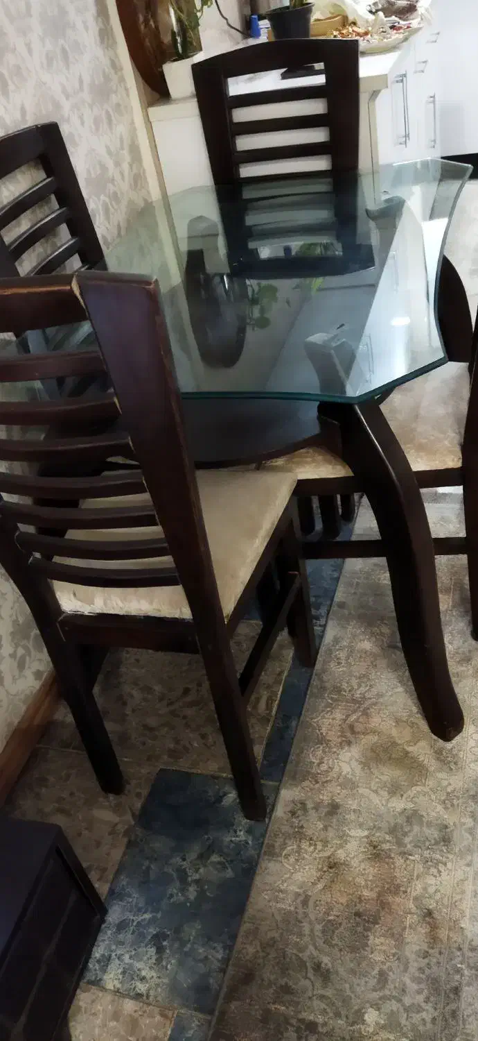 میز ناهارخوری ۴ نفری|میز و صندلی غذاخوری|فردیس, قریشی|دیوار