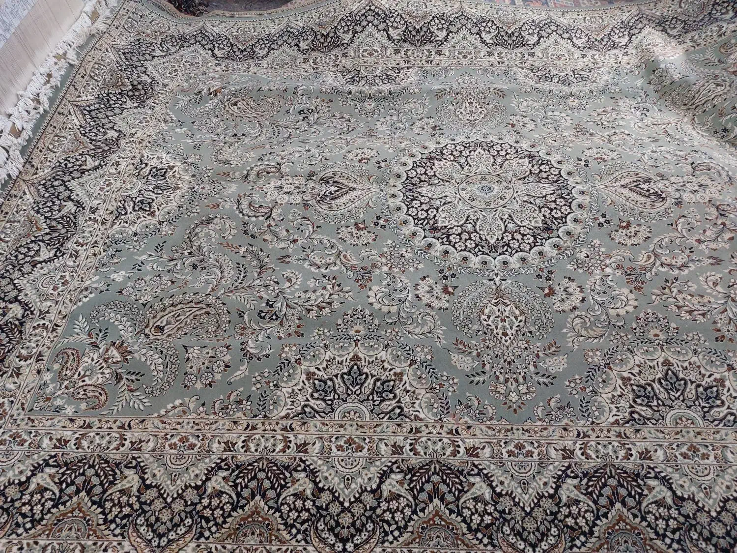 فرش|فرش|اصفهان, شمس آباد|دیوار