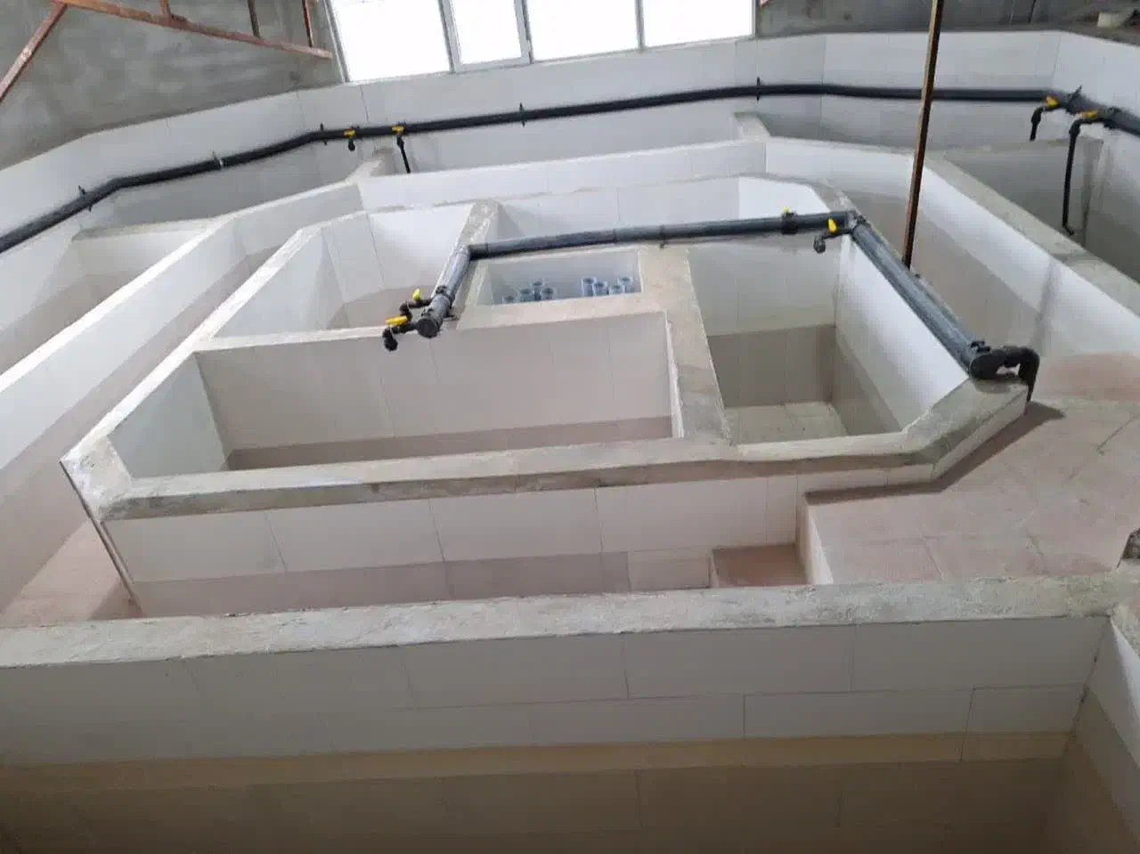 مزایده و فروش مزرعه پرورش بچه ماهی حد واسط|فروش دفتر صنعتی، کشاورزی، تجاری|کوراییم, |دیوار