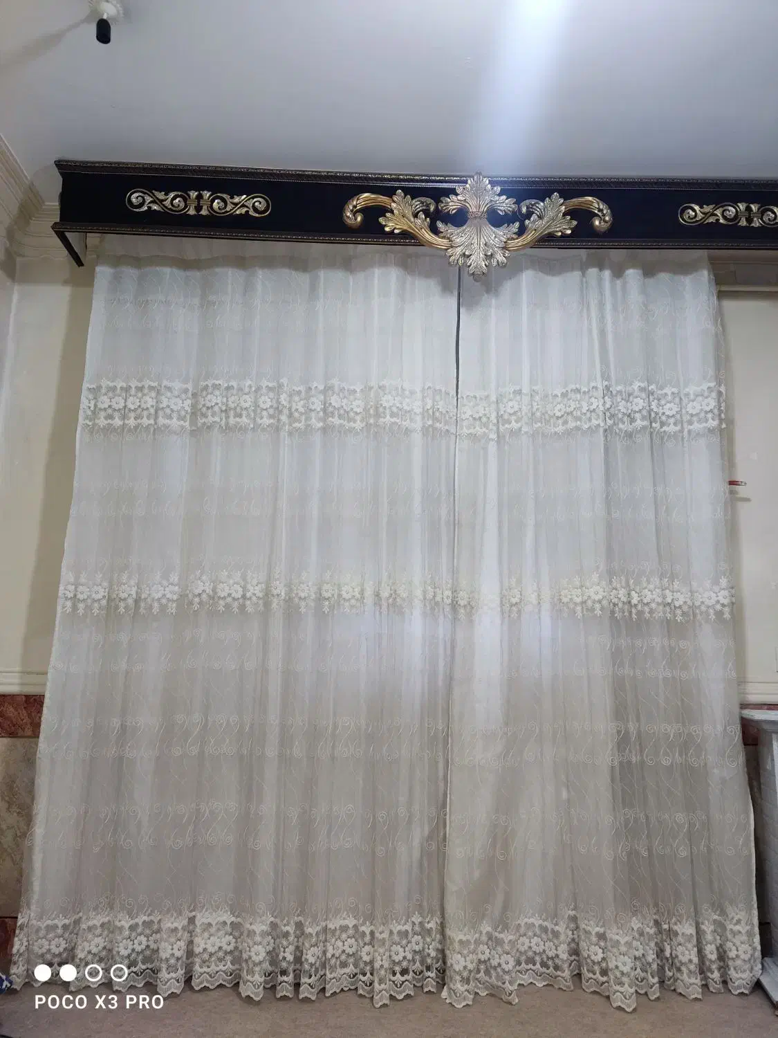 پرده پذیرایی به همراه کتیبه|پرده، رانر، رومیزی|رامهرمز, |دیوار