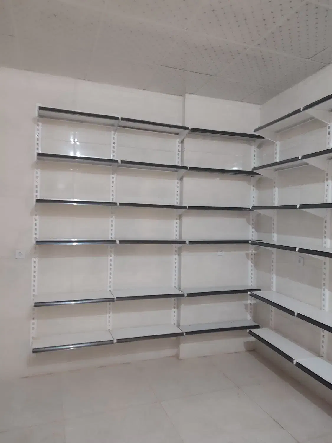 خریدو فروش قفسه.قوطی رگال با نصاب حرفه ای|فروشگاه و مغازه|مشهد, طلاب|دیوار