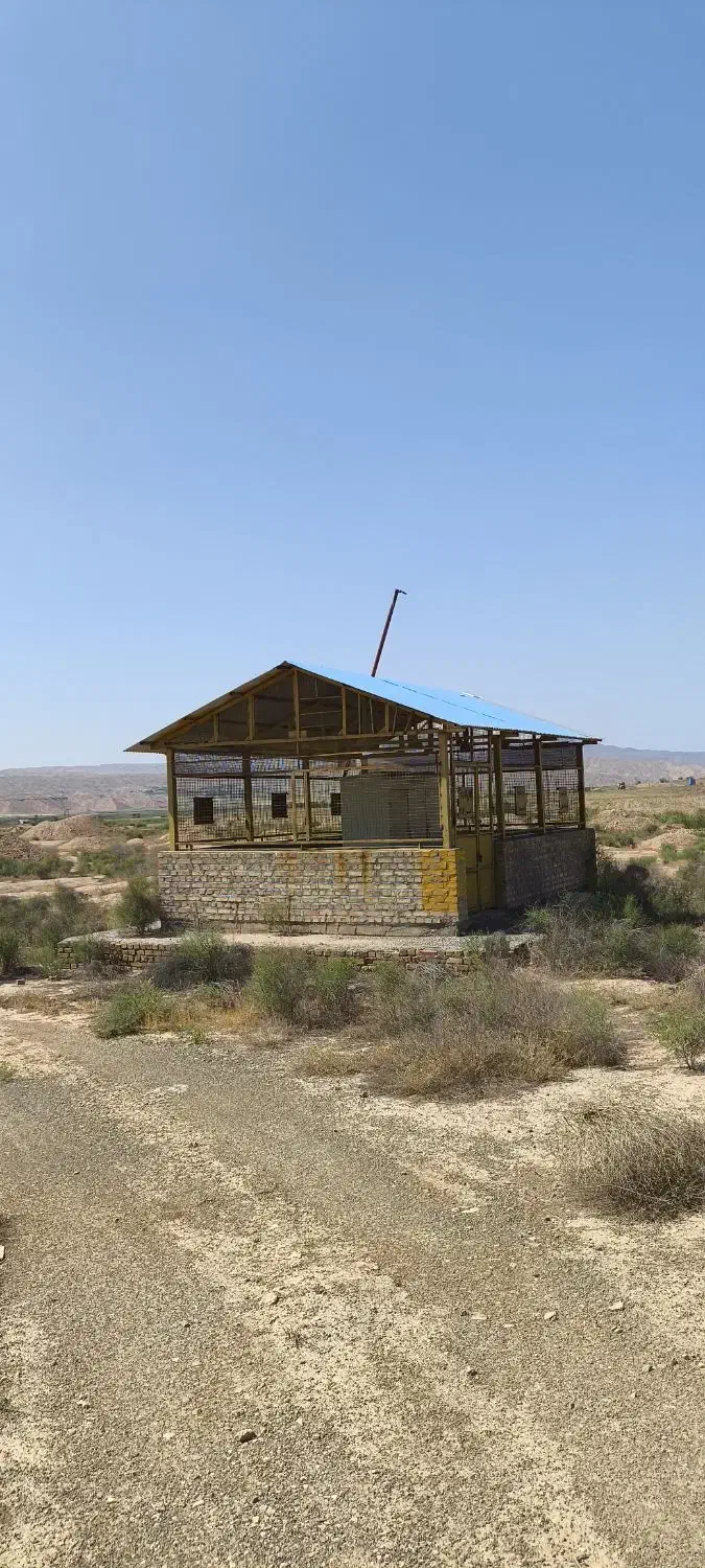 کارخانه اجرپزی ۳.۵ هکتار همراه با معدن خاک|فروش دفتر صنعتی، کشاورزی، تجاری|میانه, |دیوار