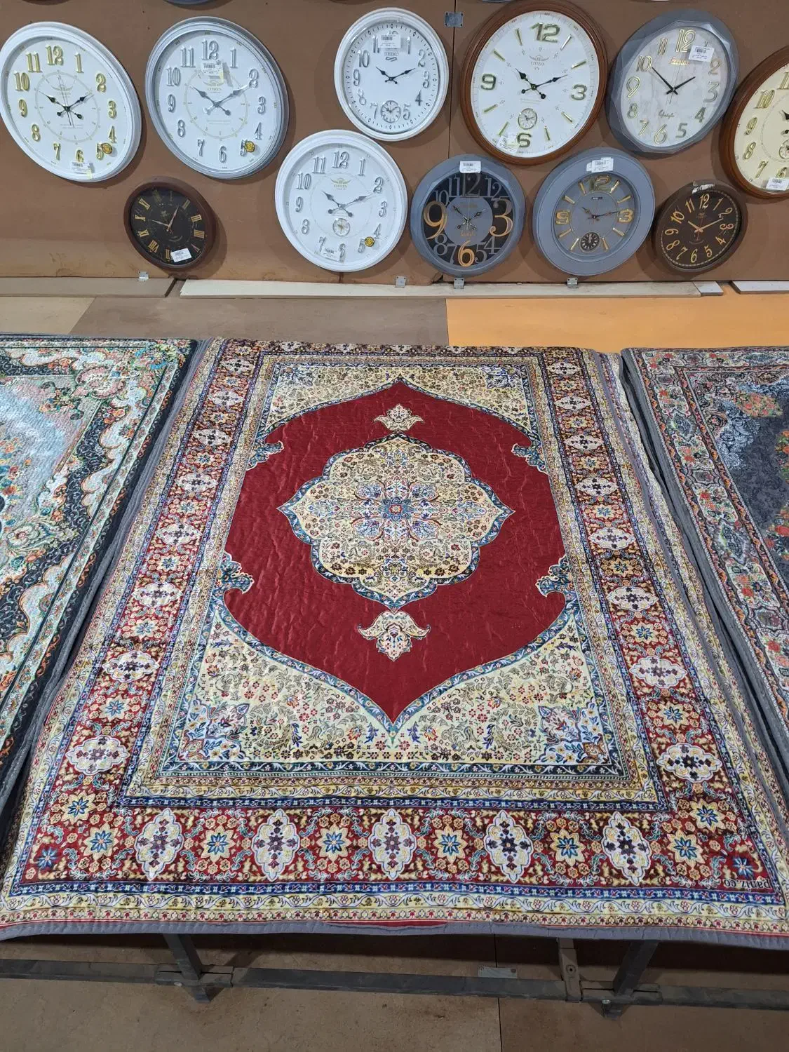 قالیچه های روفرشی ۱۸۰ در ۱۲۰ سانت|روفرشی|تهران, خاوران|دیوار