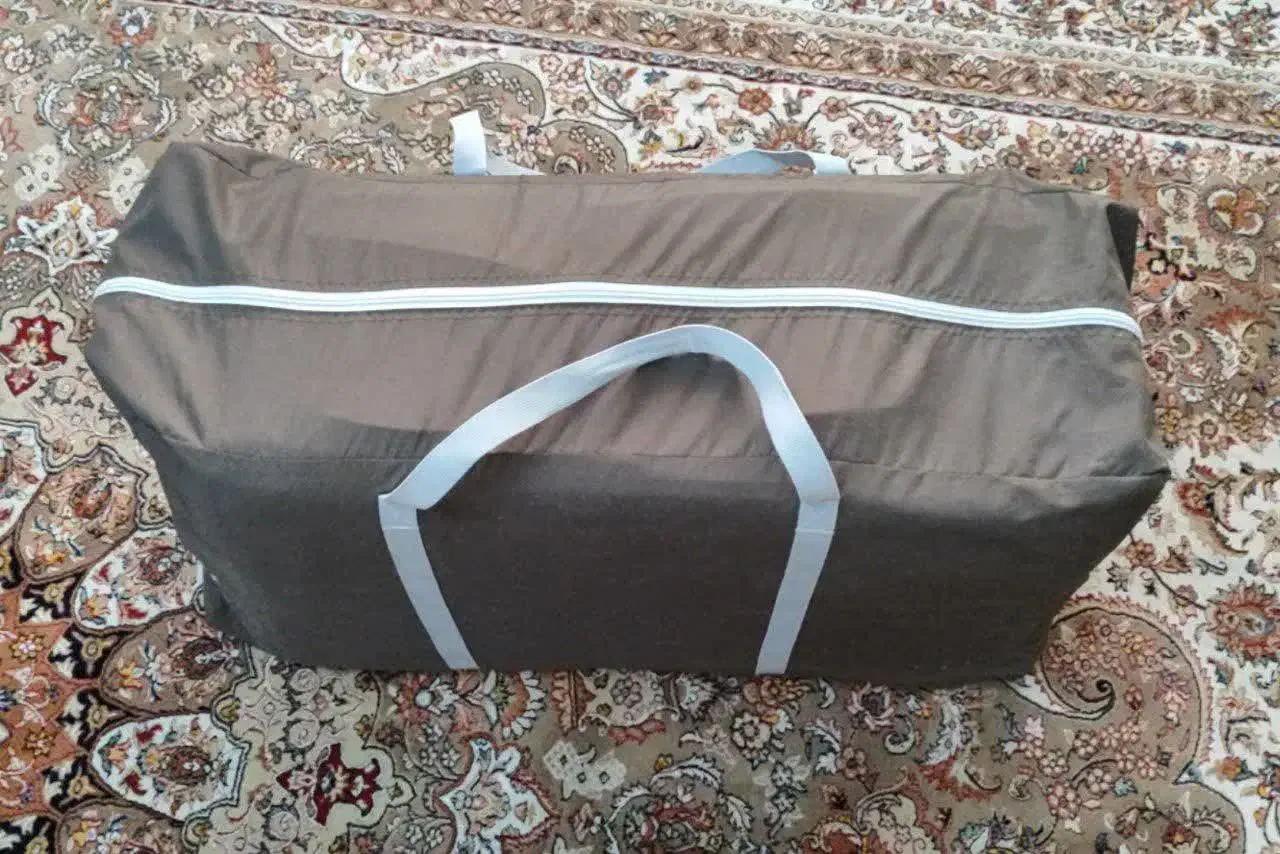 تخت پارک در حد نو|تخت و صندلی بچه|تهران, حکیمیه|دیوار