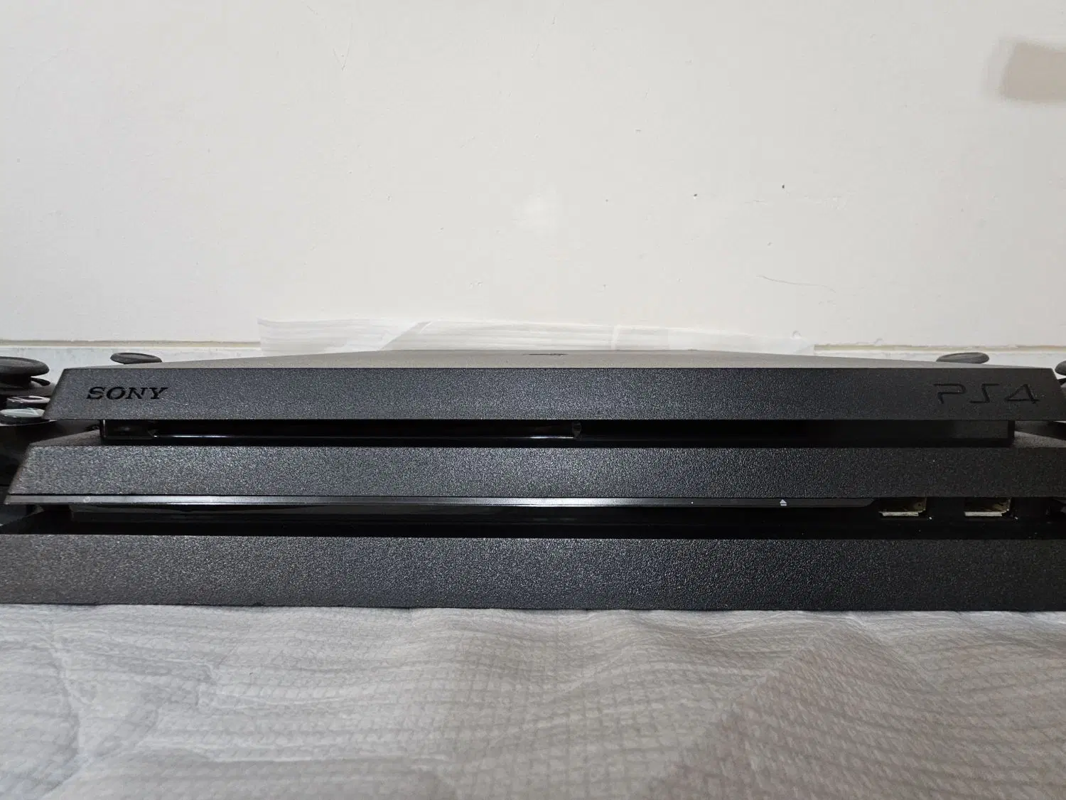 کنسول ps4 Pro|کنسول، بازی ویدئویی و آنلاین|اصفهان, نقش جهان|دیوار