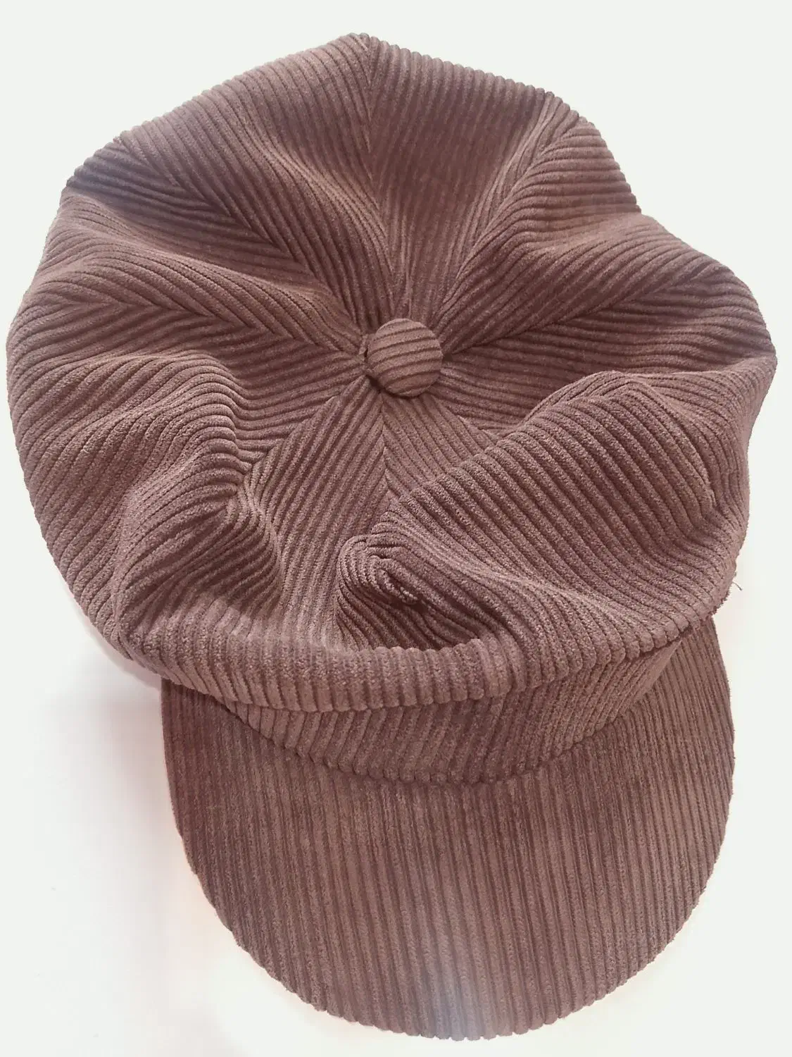 کلاه|لباس|قائن, |دیوار