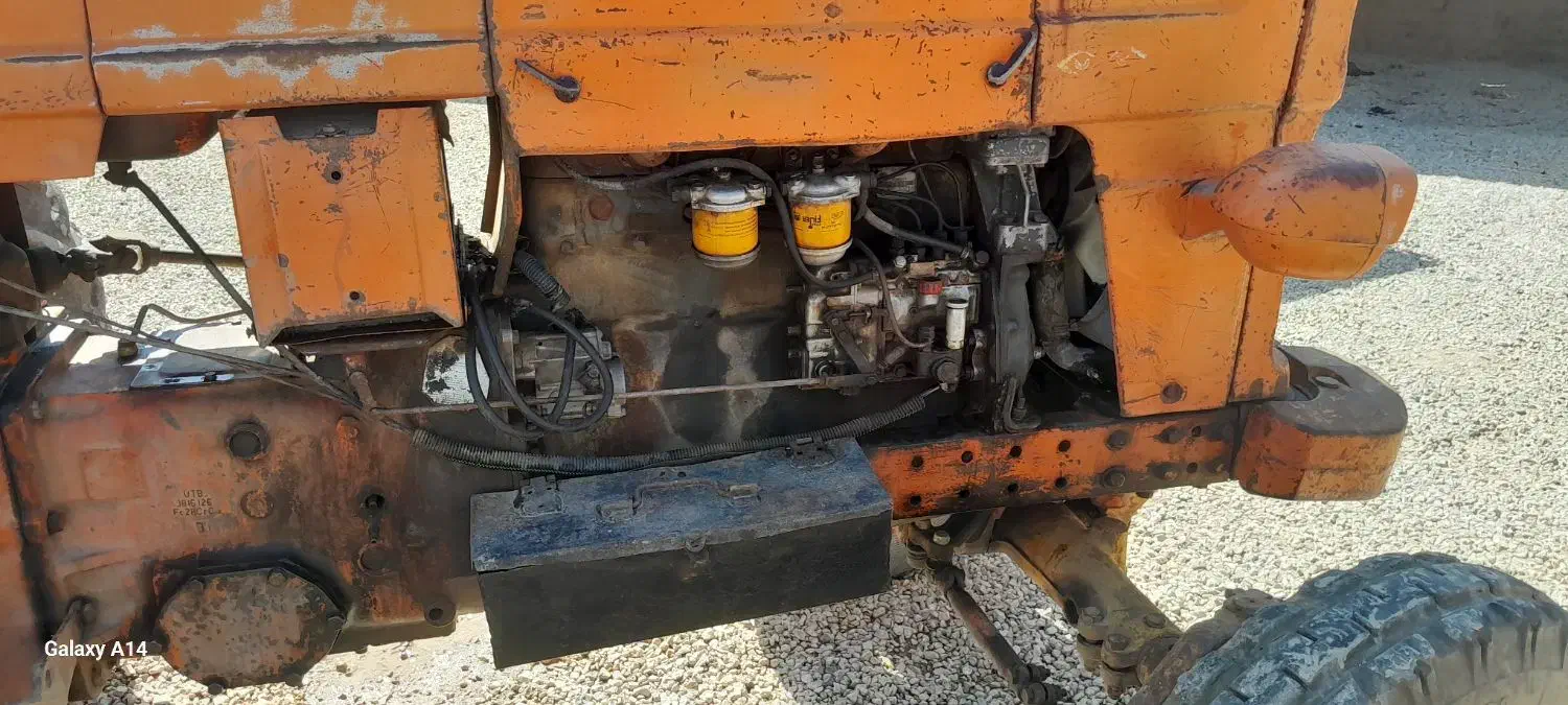 تراکتور رومانی|ماشینآلات صنعتی|ماهیدشت, |دیوار