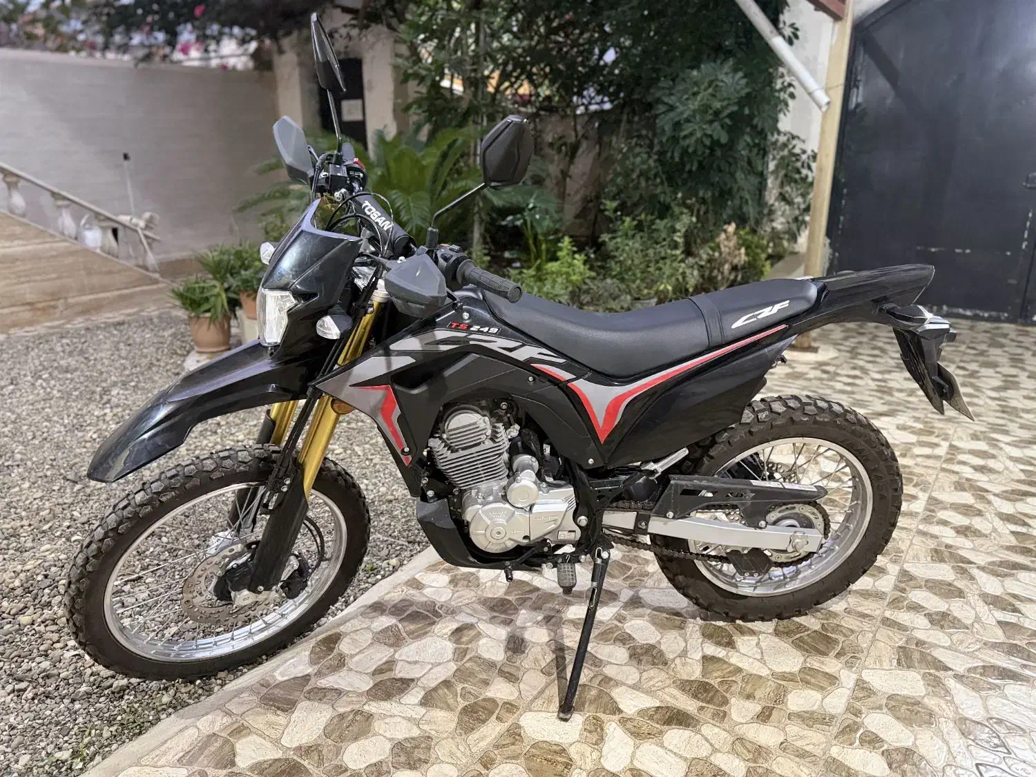 تریل ۲۵۰ توسن|موتورسیکلت|رضوانشهر, |دیوار