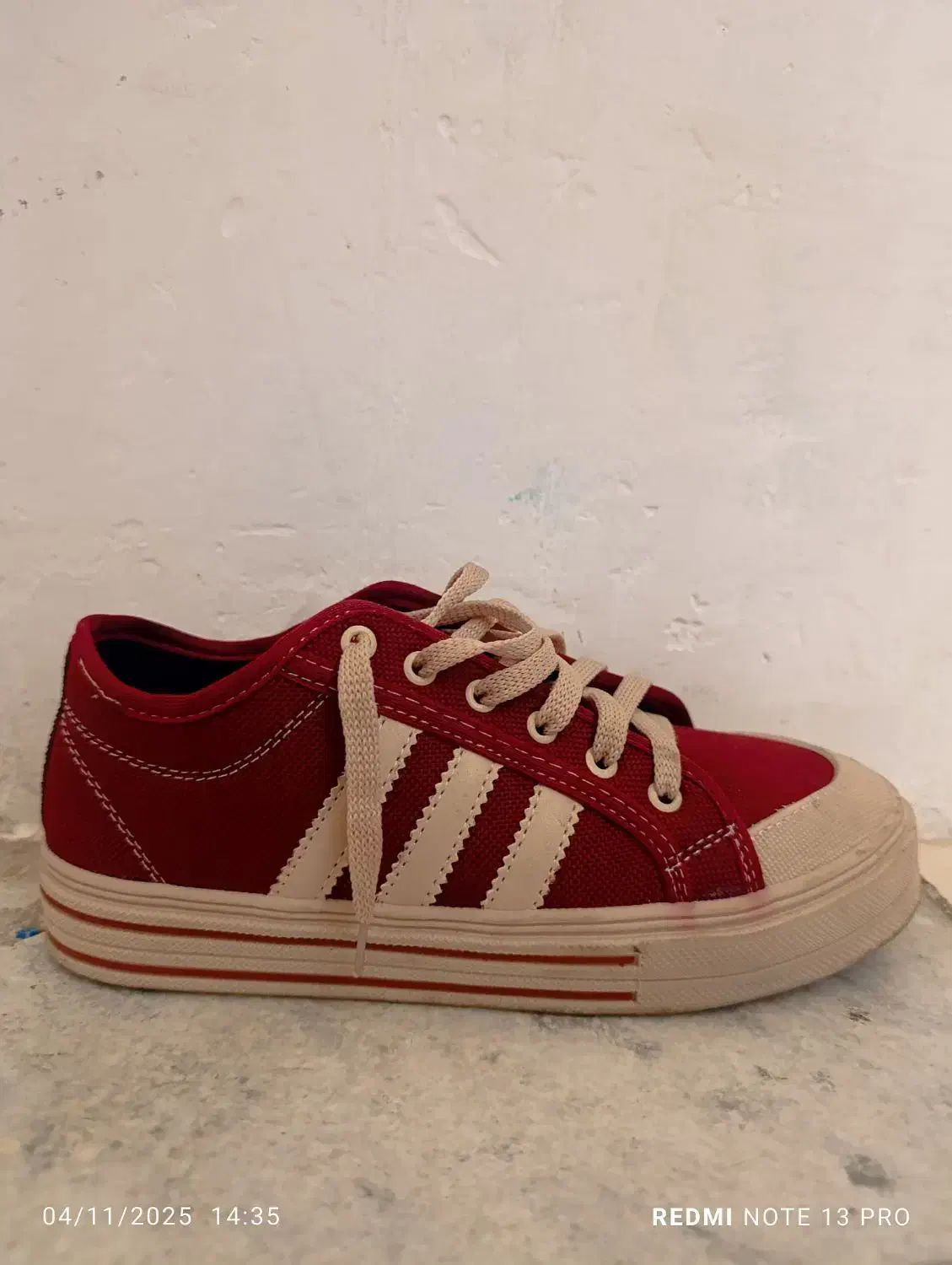 یک جفت کفش اسپرت|کیف، کفش، کمربند|کرمانشاه, |دیوار