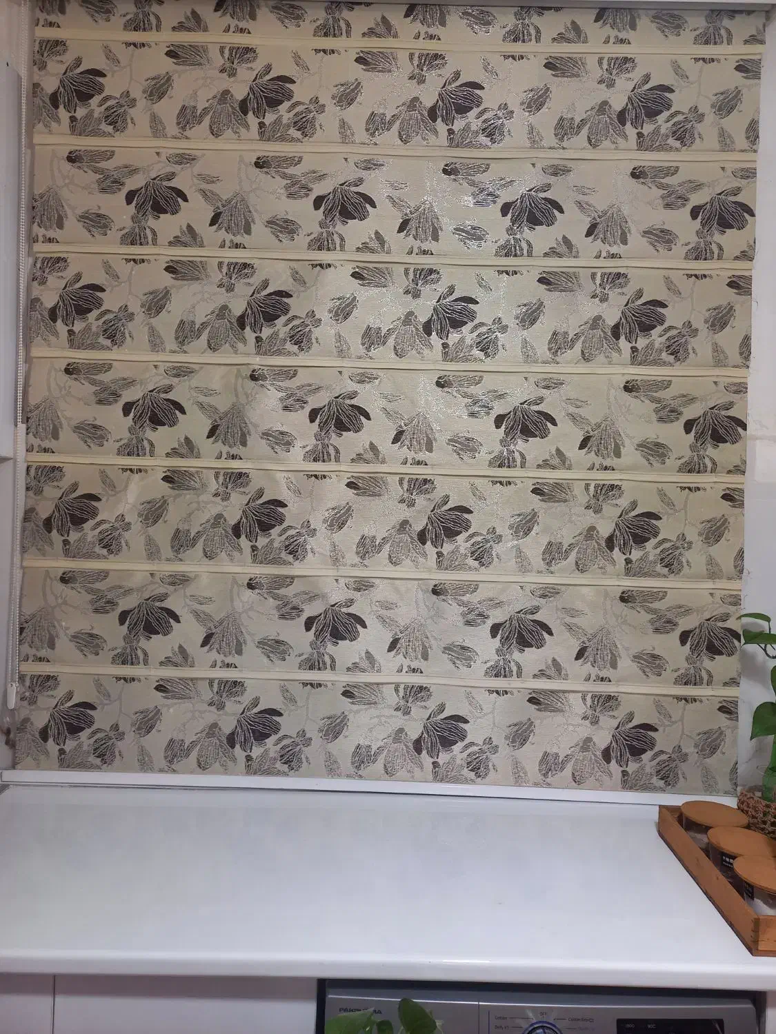 پرده زبرا|پرده، رانر، رومیزی|لاهیجان, پردسر|دیوار