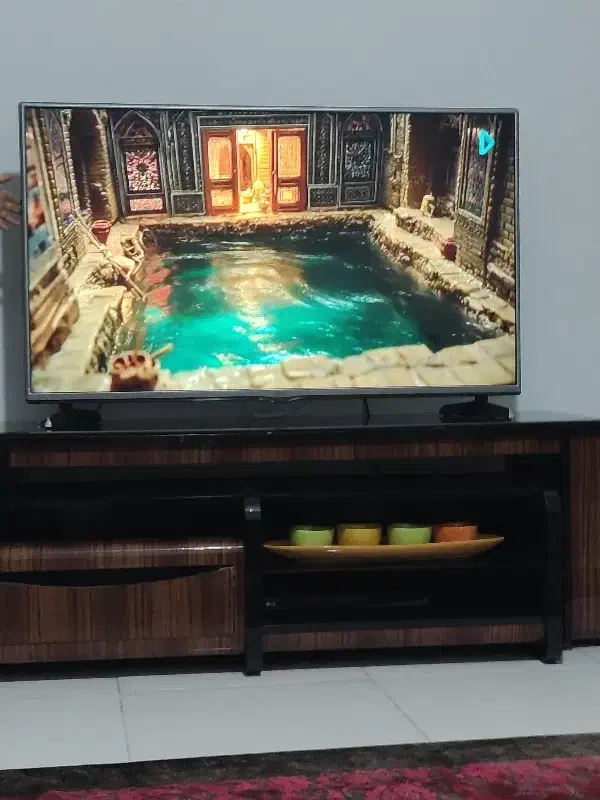 تلویزیون الجی ۵۵ کارتن نداره|تلویزیون و پروژکتور|نسیمشهر, |دیوار