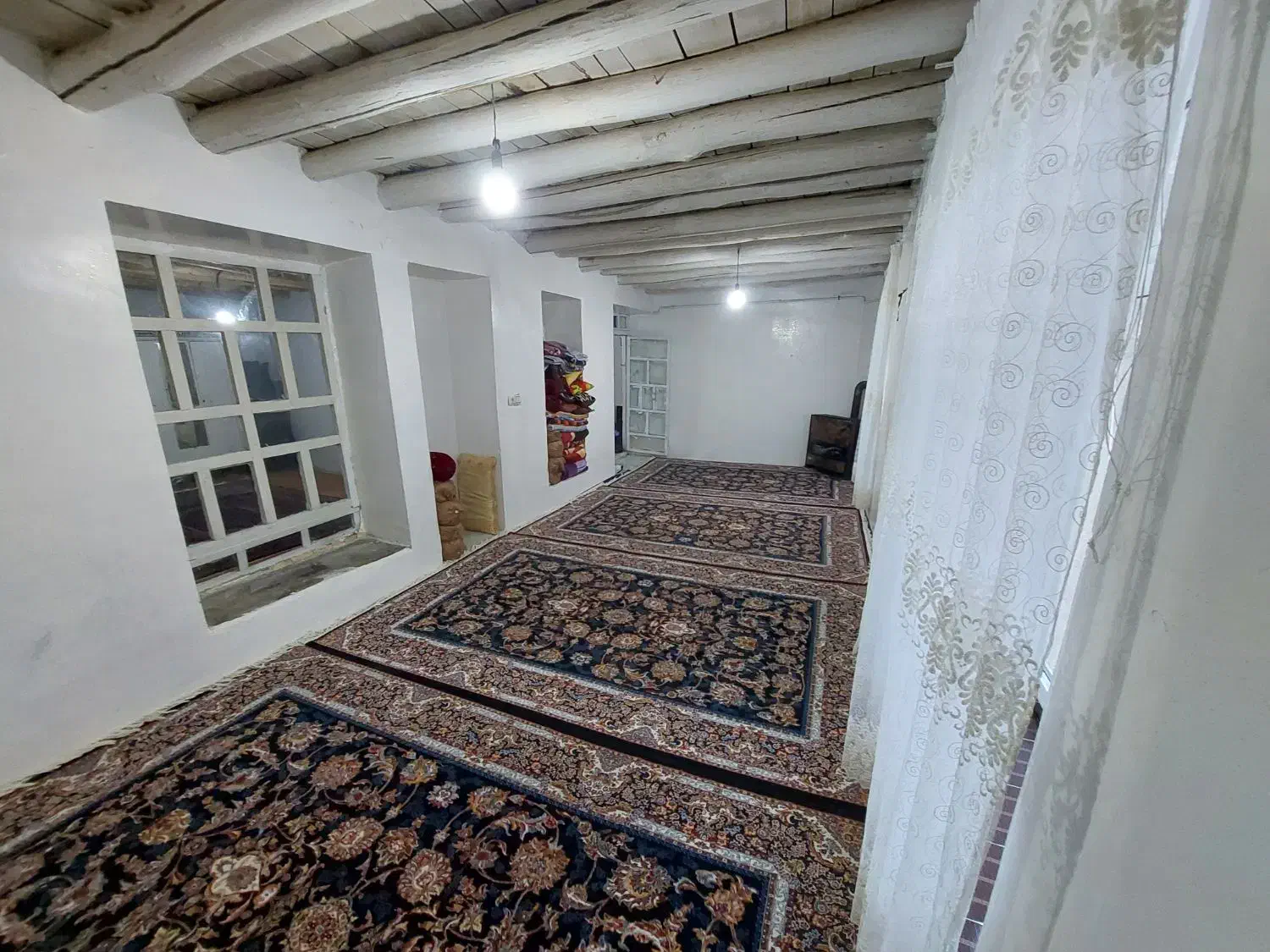 سویت اجاره اورامان تخت|اجارهٔ کوتاه‌مدت آپارتمان و سوئیت|اورامان, |دیوار