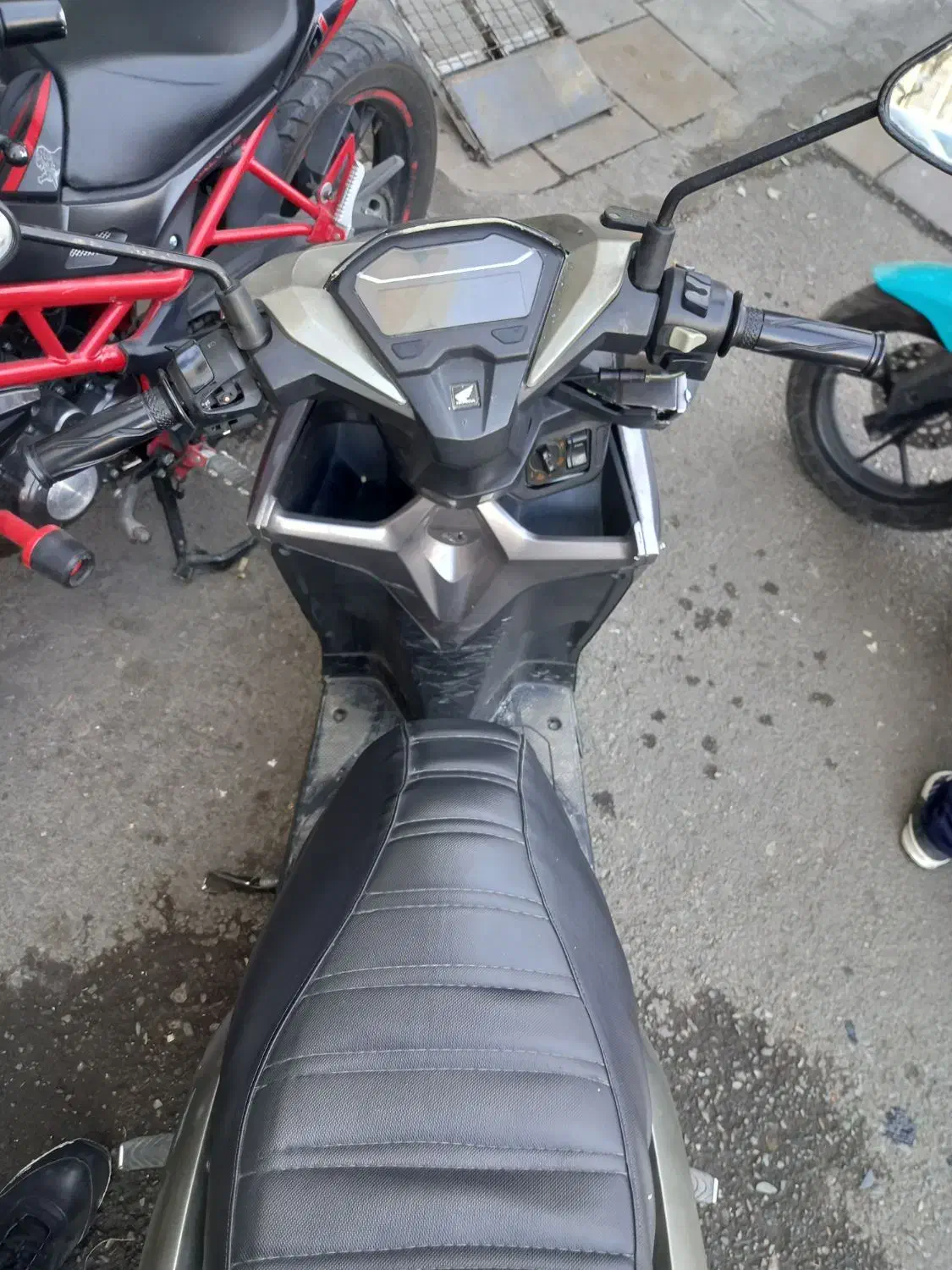 موتور کلیک نقره ای|موتورسیکلت|کرج, المهدی|دیوار