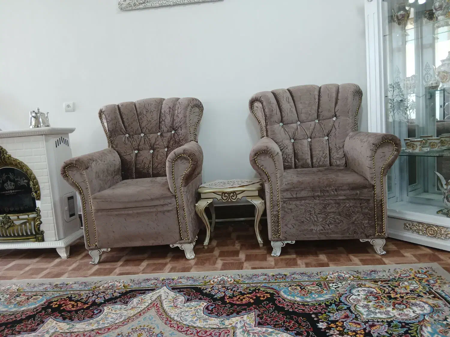 مبلمان|مبلمان خانگی و میز عسلی|ملکان, |دیوار