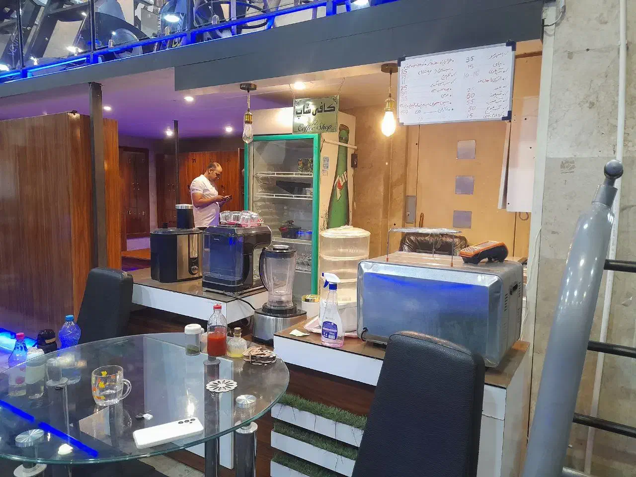 اجاره بوفه باشگاه بدنسازی|اجارهٔ مغازه و غرفه|مشهد, شاهد (شهرک غرب)|دیوار