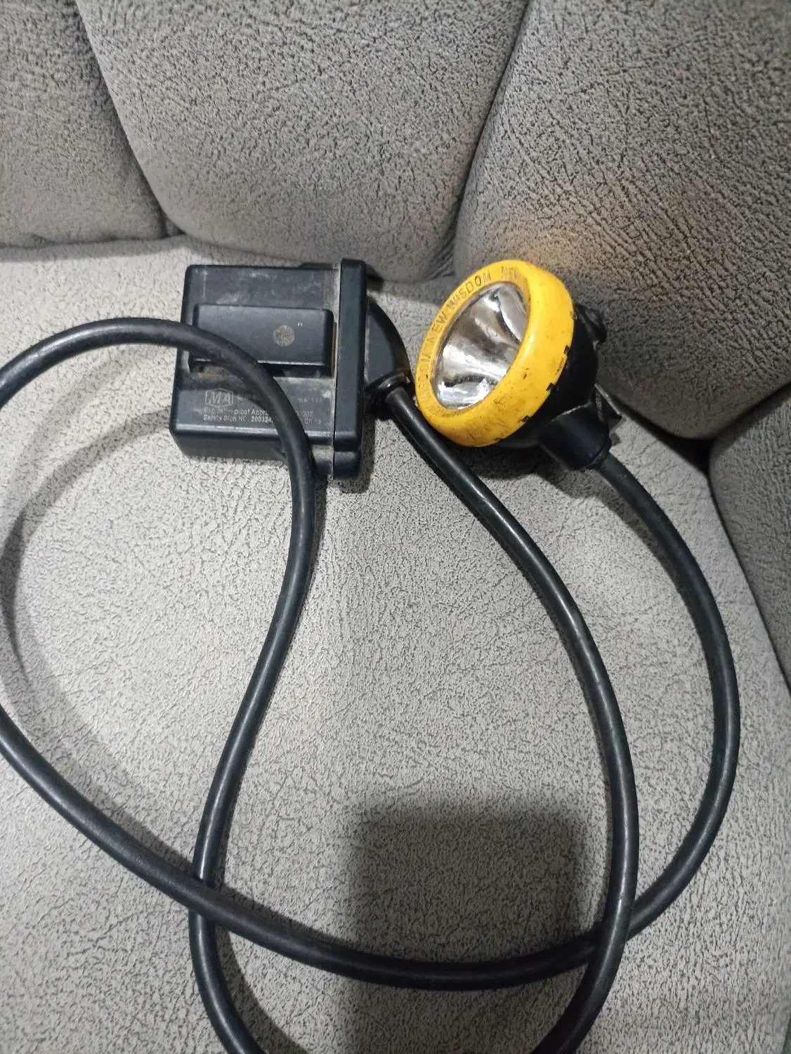 چراغ قوه معدنی سری اول|کوهنوردی و کمپینگ|زرند, |دیوار