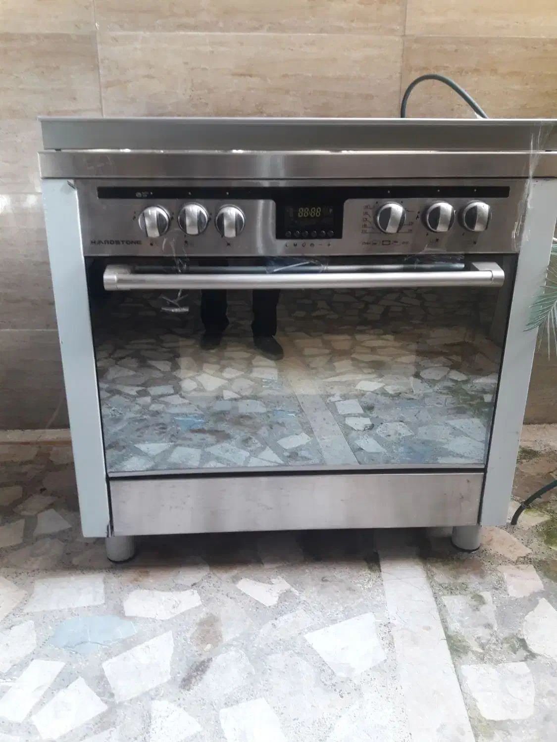 اجاق گاز پنج شعله در حد نو|اجاق گاز و لوازم برقی پختوپز|رشت, استقامت ۱|دیوار