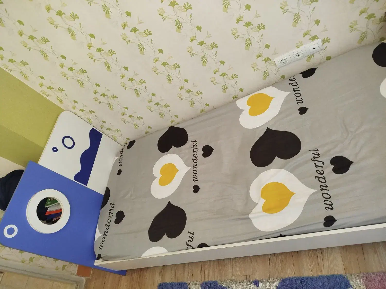 بوفه و تخت نوجوان|بوفه، ویترین، کنسول|بهشهر, |دیوار