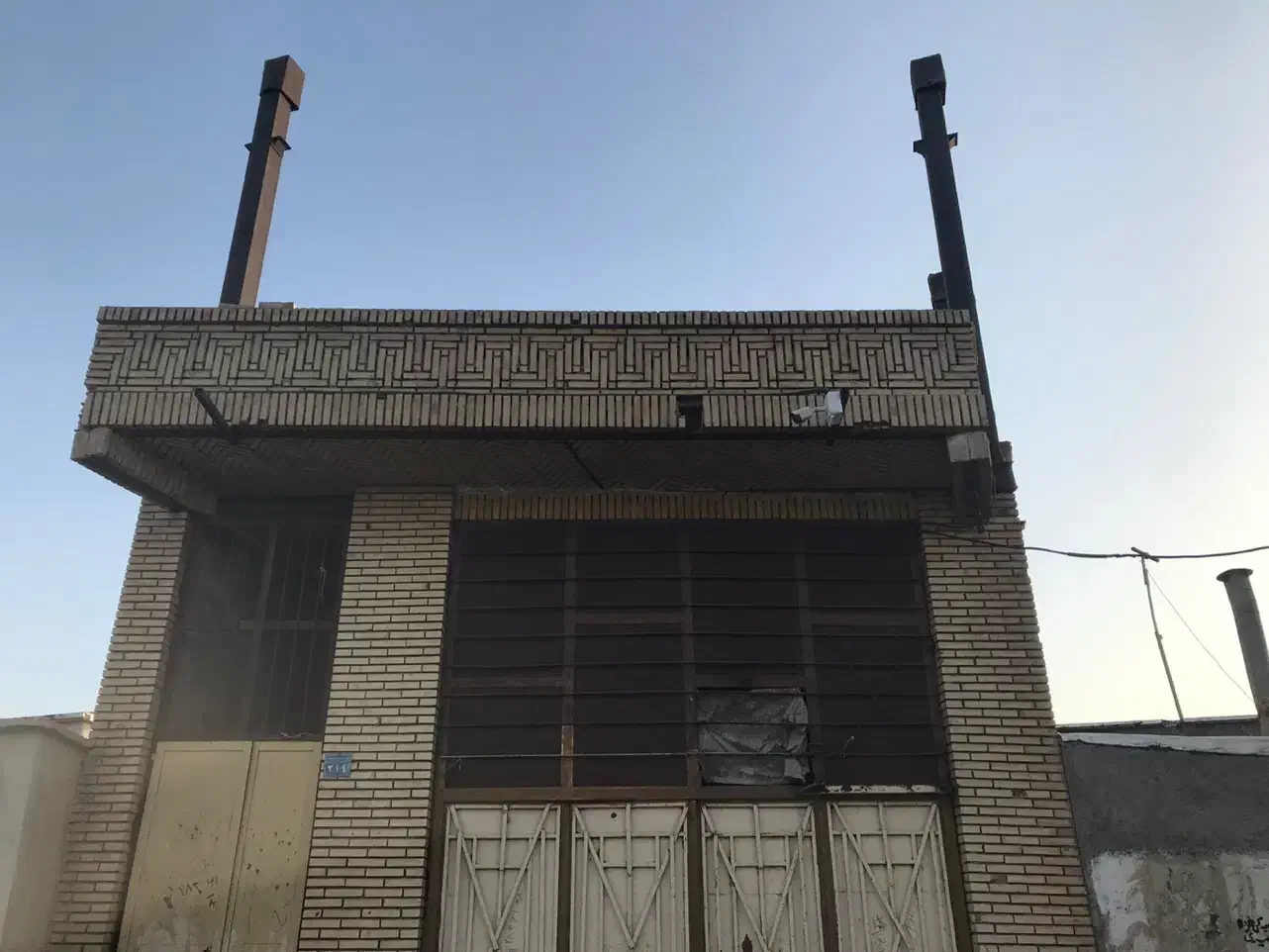 ملک تجاری مسکونی سند تک برگ بر بلوار|فروش مغازه و غرفه|جیرفت, |دیوار