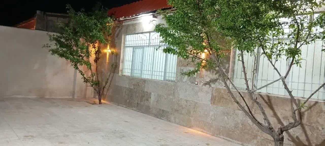 باغ ویلا شیک ۵۰۰ متر دارای استخر سرپوشیده آبگرم|فروش خانه و ویلا|مشهد, امیرآباد|دیوار