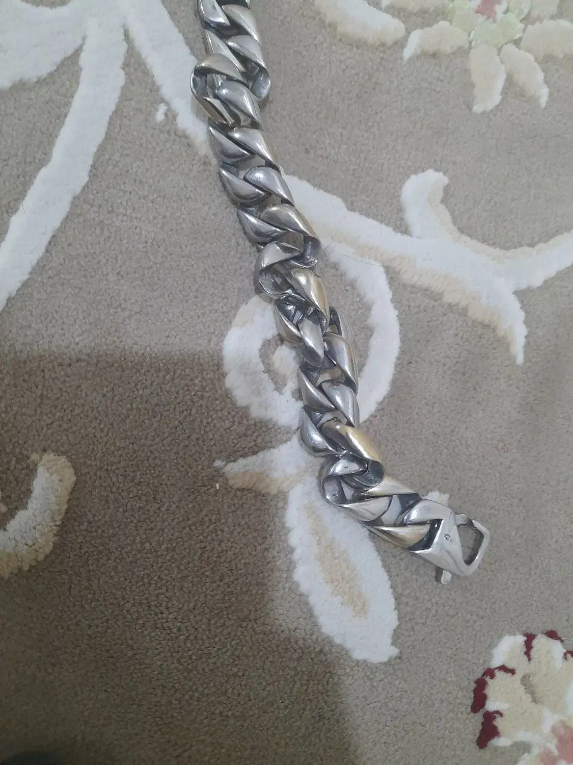 گردن بند|بدلیجات|اردبیل, |دیوار