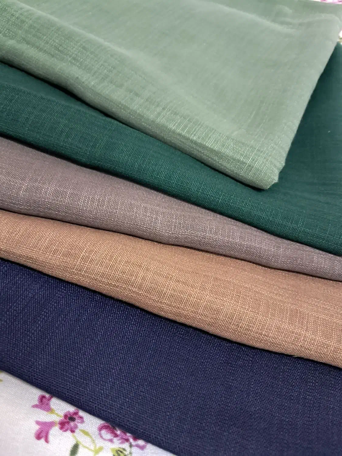 فروش روسری های دستدوز و ژاکارد|لباس|صومعهسرا, |دیوار