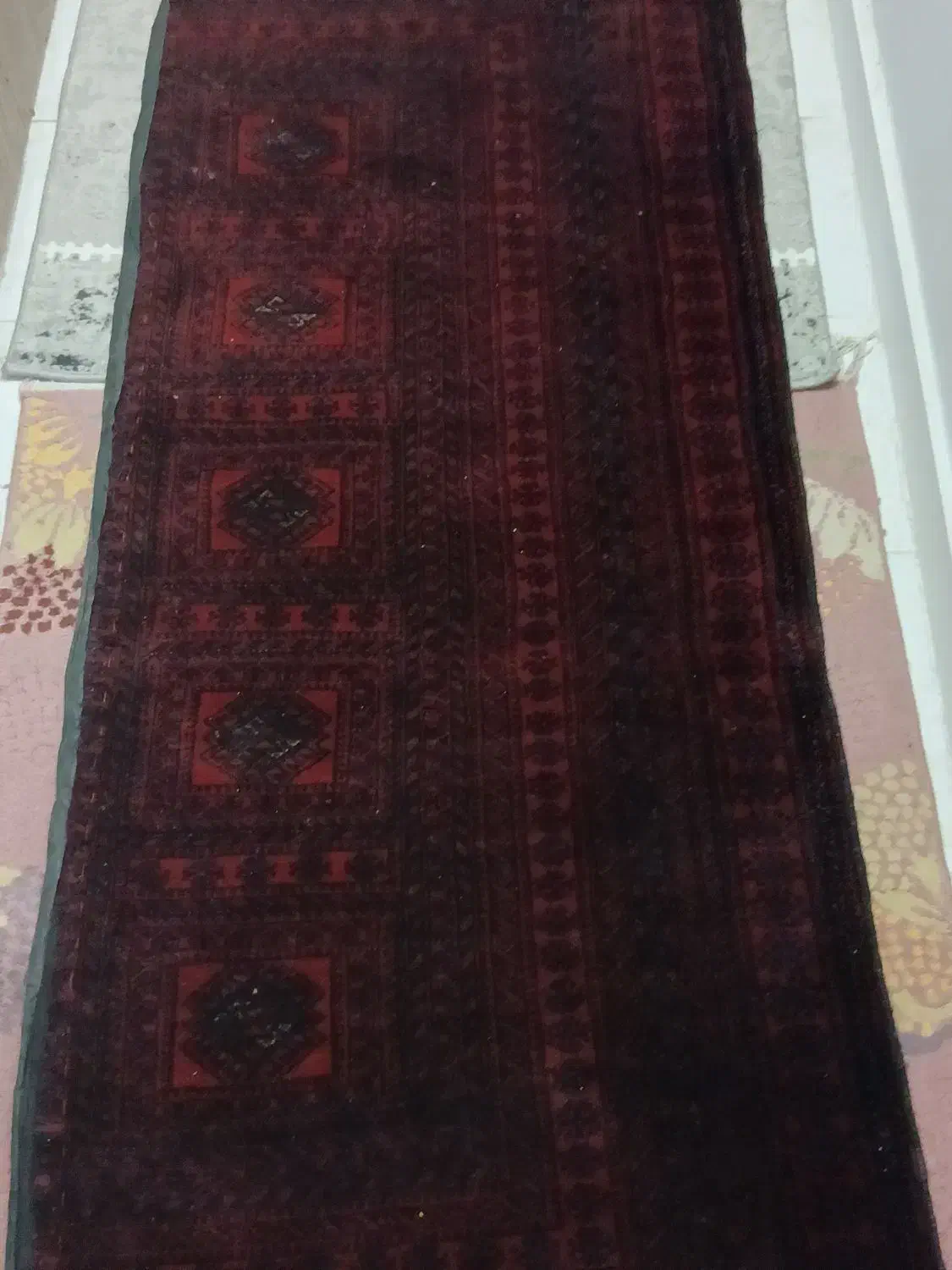 فرش کناره دست بافت قدیمی|فرش|کرج, برغان|دیوار