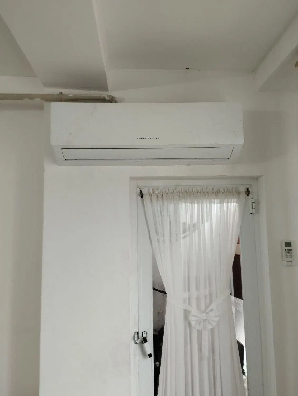 تعمیرات و نصب،سرویس و جابجایی کولراسپلیت|خدمات پیشه و مهارت|لنگرود, |دیوار