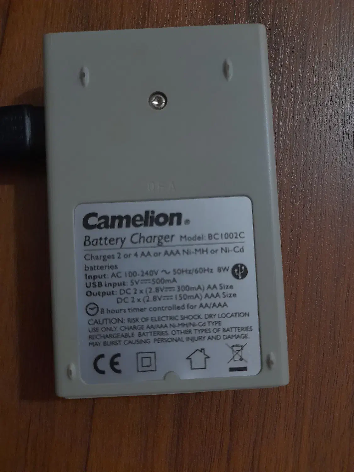 شارژر باتری camelion و ۴ عدد باتری ۲۵۰۰|لوازم جانبی موبایل و تبلت|گرگان, |دیوار