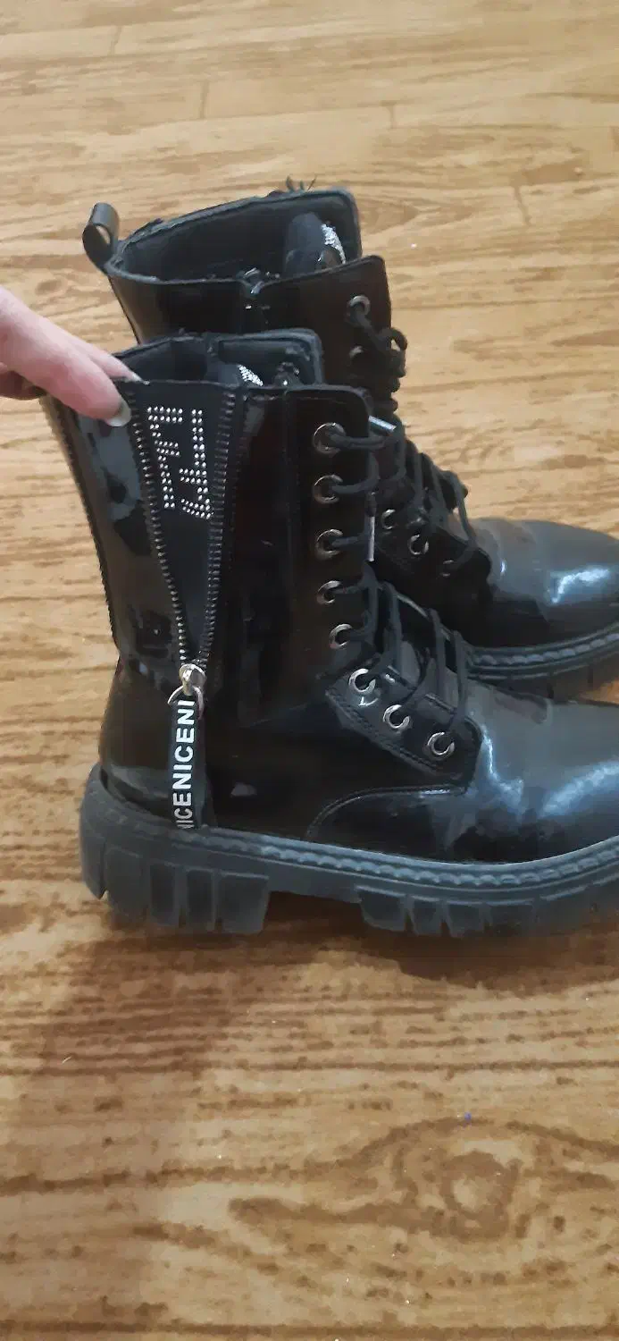 پوتین|کیف، کفش، کمربند|میاندوآب, |دیوار