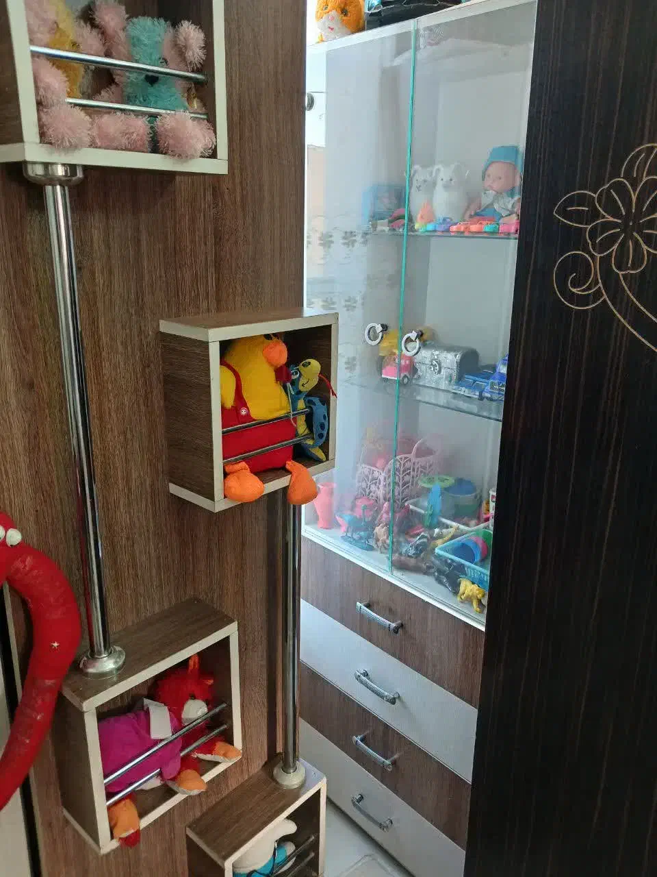 کمد کودک|جاکفشی، کمد، دراور|اصفهان, حصه شمالی|دیوار