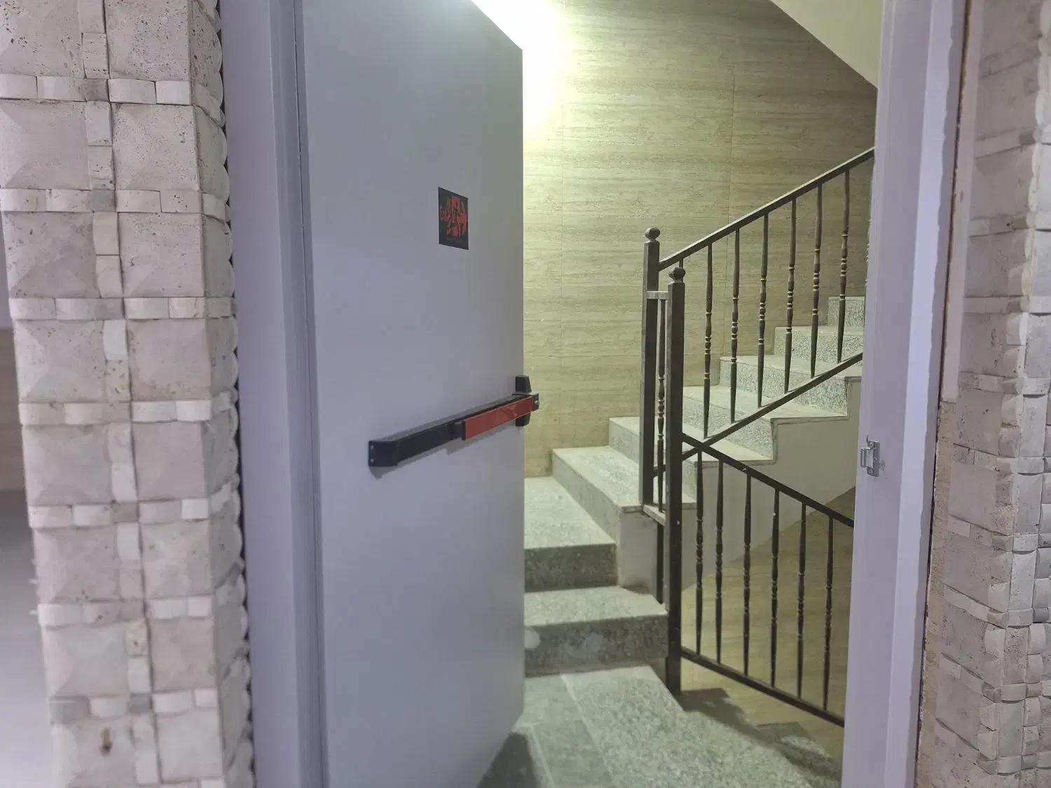 فروش آپارتمان شهرک شهید کشوری|فروش آپارتمان|اصفهان, کوی شهید کشوری|دیوار